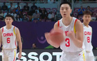 中國男籃首戰大勝，多人高分，胡明軒僅得3分，球迷推薦徐杰。