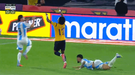4fd2e17e8b33cae32118ab32aa5f7b7c.gif